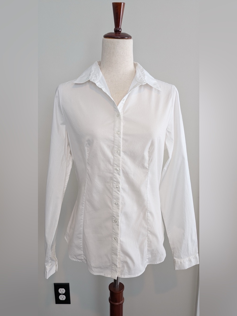 Anne Fontaine Women’s Netty Classic Long Sleeve Button Down Blouse White Size 42 - Picture 1 of 12